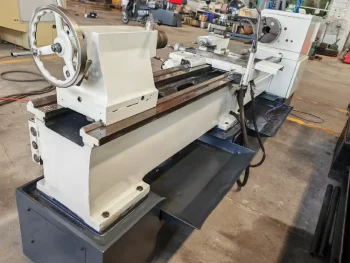 Used CY6150 Horizontal Lathe Machine for Sale4