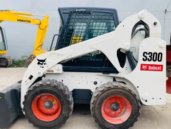 Used Bobcat S300 Loader for Sale 5
