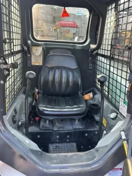 Used Bobcat S450 Loader for Sale 4