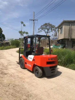 Used Heli 35 Forklift for Sale 2