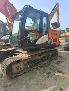 Used Hitachi Zx130 Excavator for Sale 3