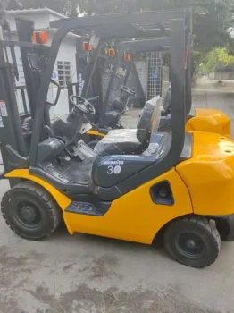 Used Komatsu FD30 Forklift for Sale