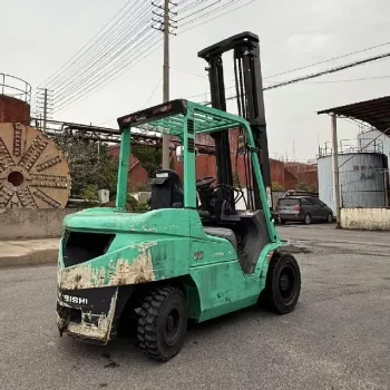 Used MITSUBISHI FD35 Forklift for Sale 3