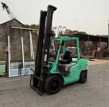 Used MITSUBISHI FD35 Forklift for Sale 4