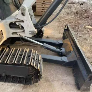 Used Mini Bobcat S331 Excavator for Sale 2
