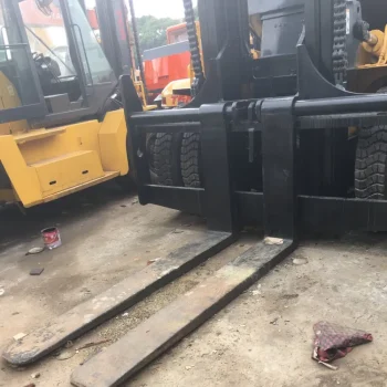Used Tcm FD200 Forklift for Sale 3