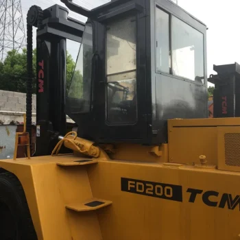 Used Tcm FD200 Forklift for Sale 4