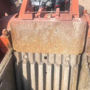 Used Donglong PE 1000×1200 Jaw Crusher for Sale4