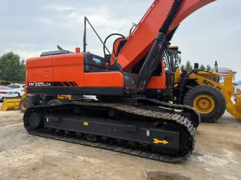 Used Doosan DX225LCA Crawler Excavator for Sale3
