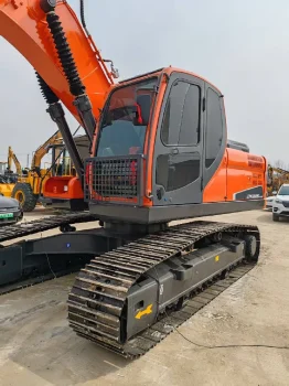 Used Doosan DX225LCA9C Crawler Excavator for Sale1