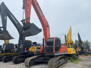Used Doosan DX300LCA9C Crawler Excavator for Sale1