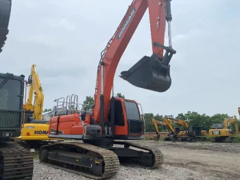 Used Doosan DX300LCA9C Crawler Excavator for Sale2