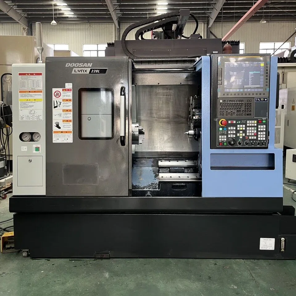 Used Doosan LYNX220LC CNC Lathe Machine for Sale
