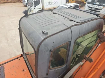 Used Hitachi ZX240 3G Hydraulic Excavator for Sale2