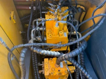 Used Hyundai R140W 7 Wheeled Excavator for Sale10