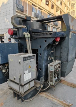 Used MAKINO 850 CNC Milling Machine for Sale5