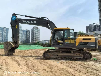 Used Volvo EC250D Crawler Excavator for Sale5