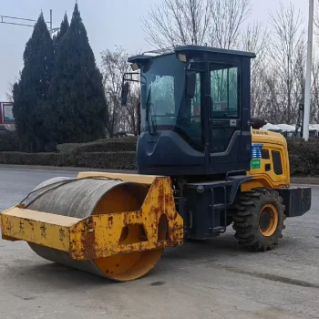 Used LEIAO JIXIE LA 6T Road Roller for Sale2