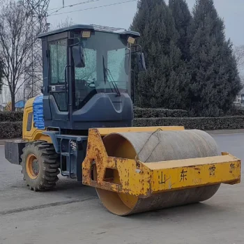 Used LEIAO JIXIE LA 6T Road Roller for Sale4