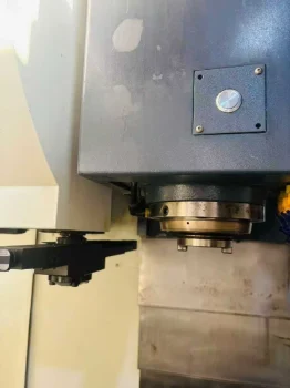 Used BAOYU V6 CNC Machining Center for Sale4