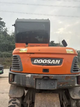 Used Doosan DX60W 9C Wheeled Excavator for Sale8