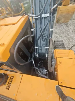 Used HYUNDAI HX220HD Excavator for Sale7