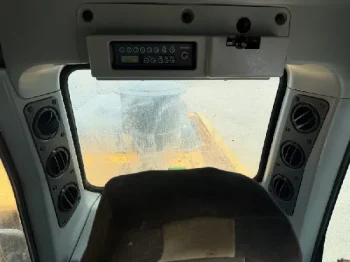 Used HYUNDAI R215VS Excavator for Sale10