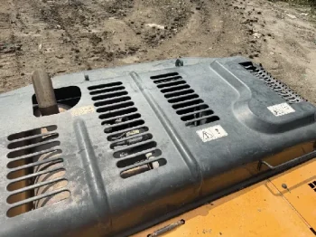 Used HYUNDAI R215VS Excavator for Sale11