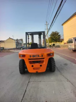 Used Heli 70 Forklift for Sale3
