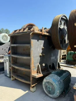 Used PE 750×1060 Jaw Crusher for Sale2
