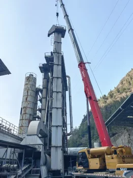 Used SANY 700T Truck Crane for Sale2