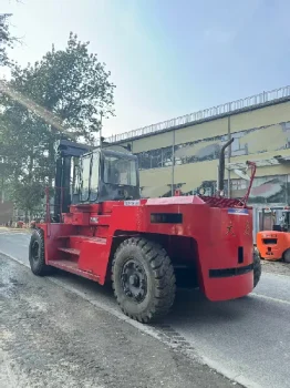 Used DALIAN 250 Forklift for Sale