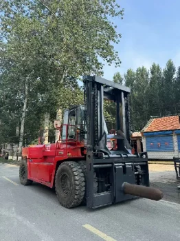 Used DALIAN 250 Forklift for Sale1