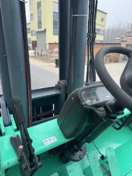 Used MITSUBISHI FD150 Forklift for Sale6