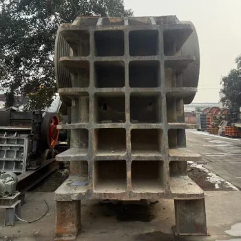 Used Shuangcheng 1215 Jaw Crusher for Sale1