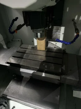 Used Tongtai EZ 5 CNC Machining Center for Sale6