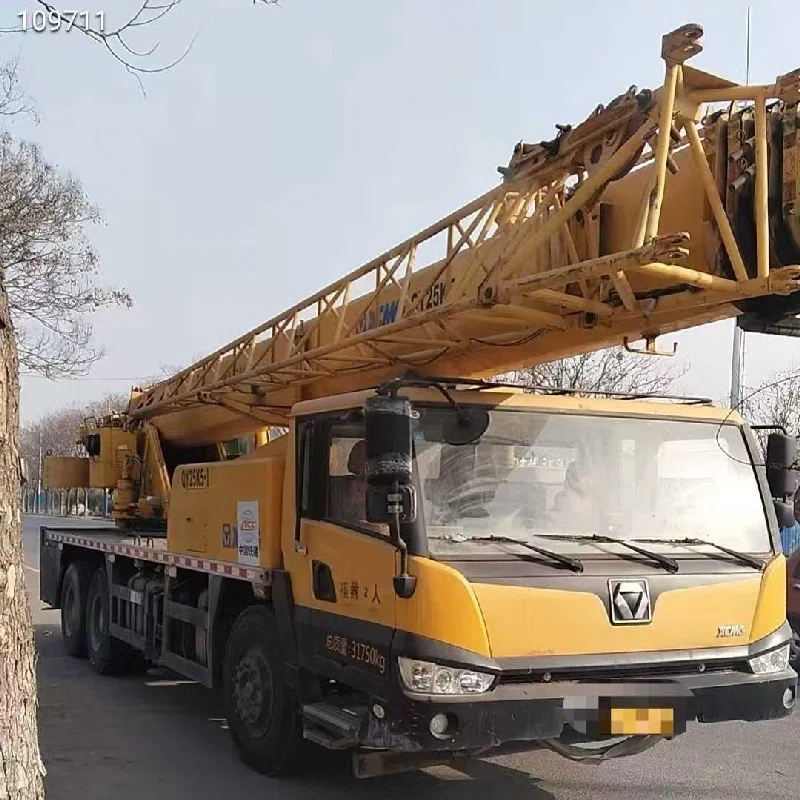 Used XCMG QY25K5D 1 Truck Crane for Sale1