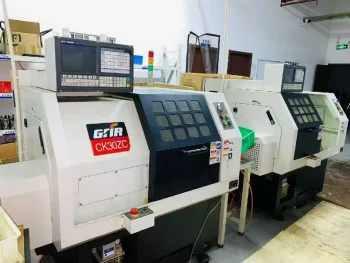 Used GFIR CK30ZC Gang tool CNC Lathe for Sale3