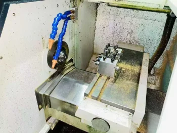 Used GFIR CK30ZC Gang tool CNC Lathe for Sale4