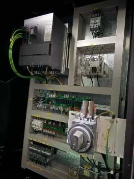 Used HY V1170 CNC Vertical Machining Center for Sale4