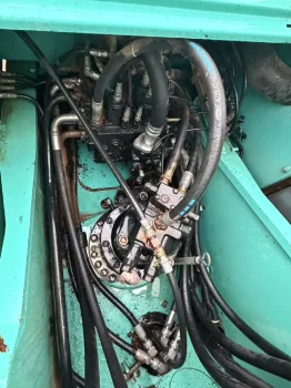 Used KOBELCO SK200 12 Excavator for Sale8