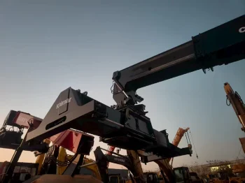 Used Kalmar 45 ton Reach Stacker for Sale2