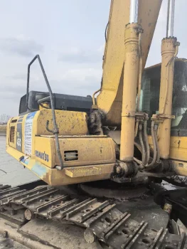 Used Komatsu PC450 8 Excavator for Sale