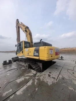 Used Komatsu PC450 8 Excavator for Sale4