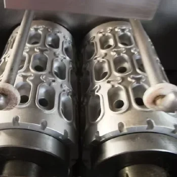 Used YWJ100 IP Soft Capsule Filling Machine for Sale2