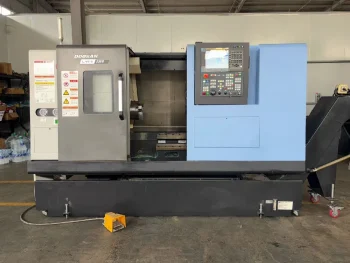 Used Doosan LYNX 235Ⅱ CNC Lathe Machine for Sale1