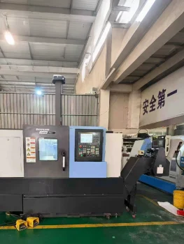 Used Doosan PUMA 2450 CNC Lathe Machine for Sale2