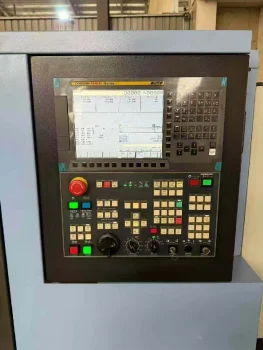 Used Doosan PUMA 2450 CNC Lathe Machine for Sale9
