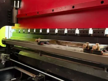 Used GOROL SG1603 CNC Press Brake Machine for Sale1