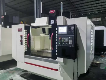 Used Qiaofeng V 1265 CNC Machining Center for Sale1
